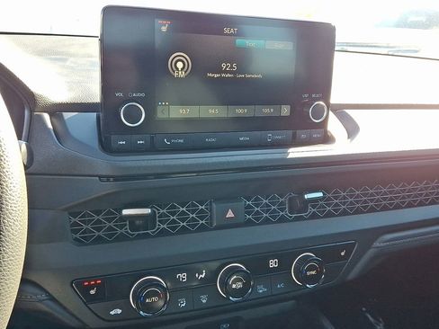 Used 2023 Honda Accord EX image 24