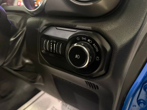Used 2022 Jeep Wrangler Unlimited Sport w/ Cold Weather Group AWD/4WD image 15