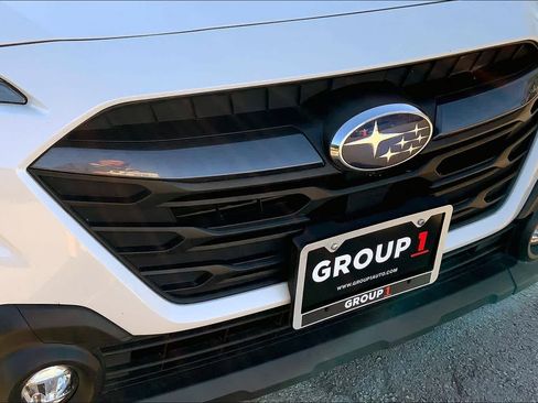 Used 2024 Subaru Outback Premium image 30