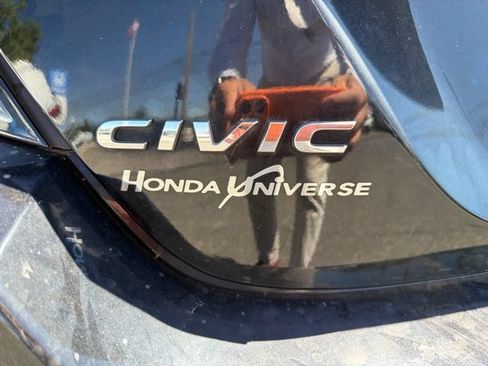Used 2018 Honda Civic EX-T image 7