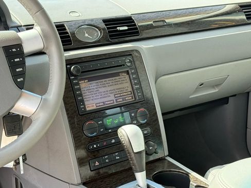 Used 2006 Mercury Montego Premier image 23