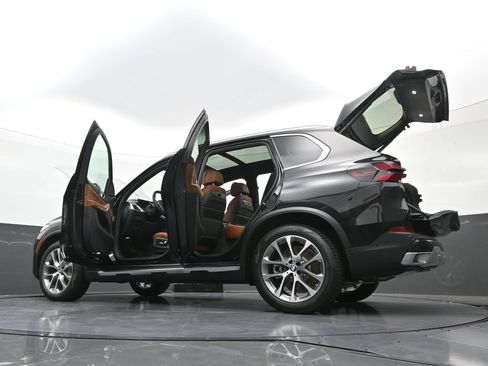 New 2026 BMW X5 xDrive50e AWD/4WD image 42
