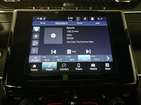 Used 2025 Jeep Grand Cherokee L Altitude image 27