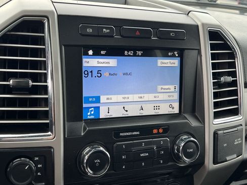Used 2017 Ford F250 Lariat w/ Lariat Ultimate Package AWD/4WD image 18