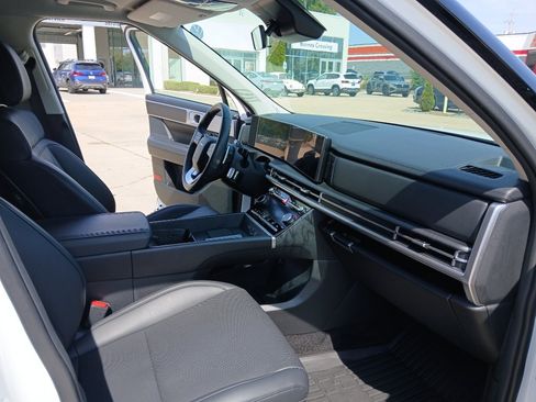 Used 2026 Hyundai Santa Fe SEL FWD image 23