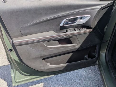 Used 2015 Chevrolet Equinox LT w/ Driver Convenience Package image 10