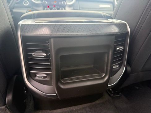 New 2026 RAM 1500 4x4 Crew Cab image 22