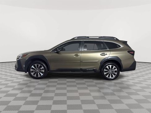 Certified 2025 Subaru Outback Limited AWD/4WD image 4