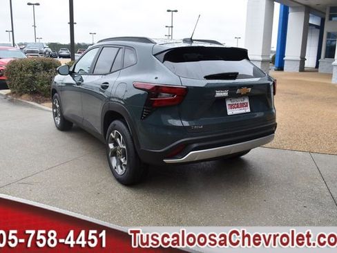 New 2026 Chevrolet Trax LT w/ Driver Confidence Package image 7