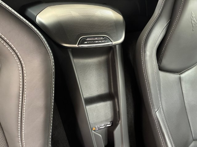 Used 2022 Chevrolet Corvette Stingray Preferred Conv w/ Battery Protection Package RWD image 16