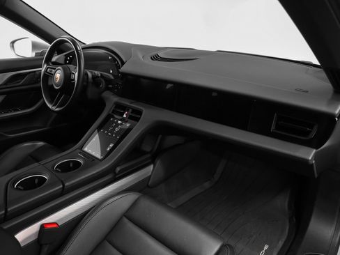 Certified 2023 Porsche Taycan image 25