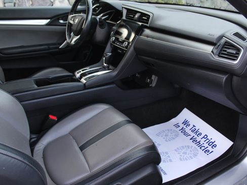Used 2018 Honda Civic EX-L image 14