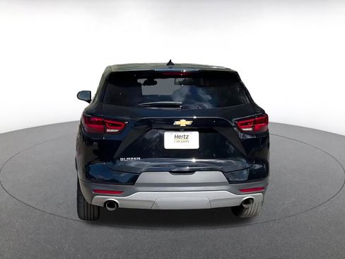 Used 2025 Chevrolet Blazer LT image 12