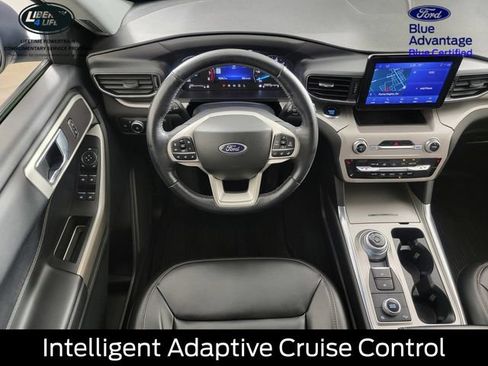 Certified 2022 Ford Explorer XLT w/ Equipment Group 202A AWD/4WD image 26