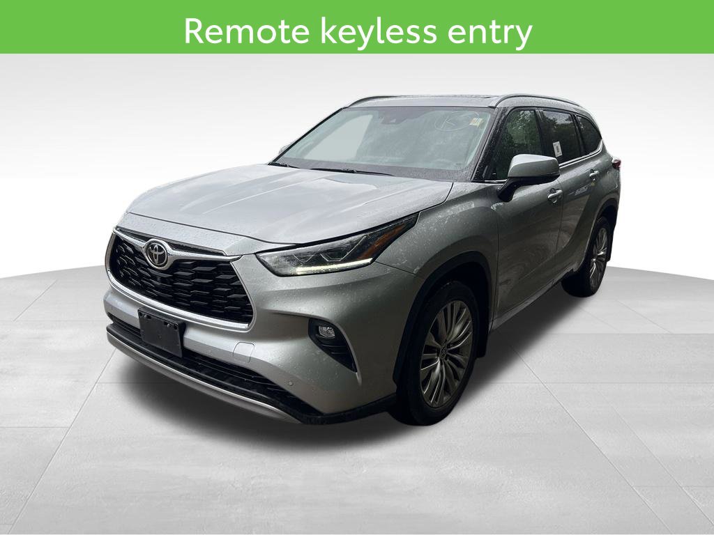 Used 2022 Toyota Highlander Platinum AWD/4WD image 10