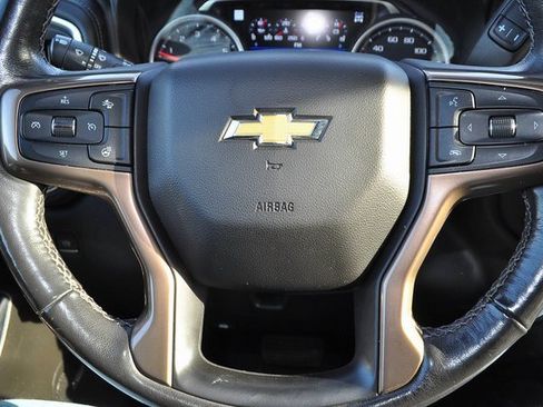 Used 2019 Chevrolet Silverado 1500 High Country w/ Technology Package image 30