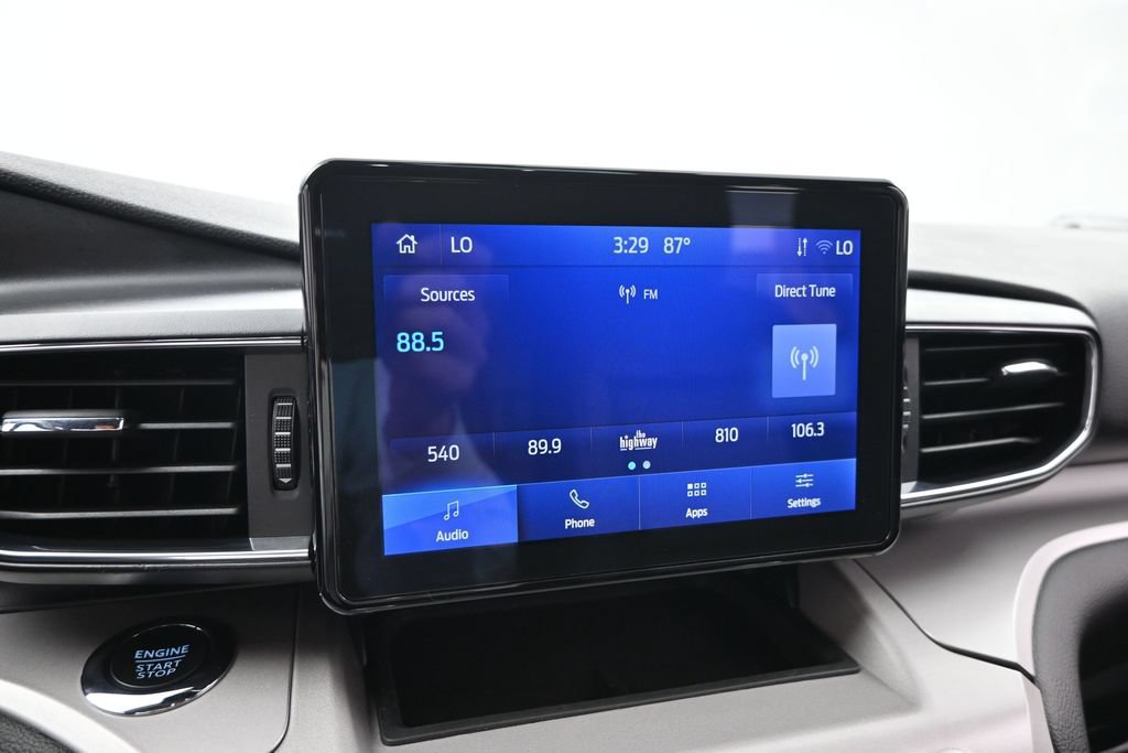 Used 2023 Ford Explorer XLT w/ Equipment Group 202A AWD/4WD image 10