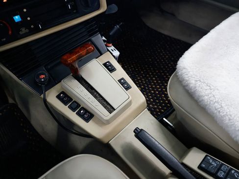 Used 1987 BMW 528e Sedan image 33