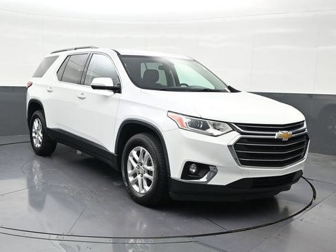Used 2019 Chevrolet Traverse LT FWD image 8