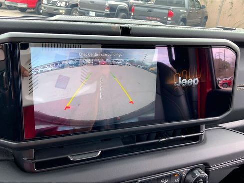 Used 2024 Jeep Wrangler Sahara w/ Safety Group image 26