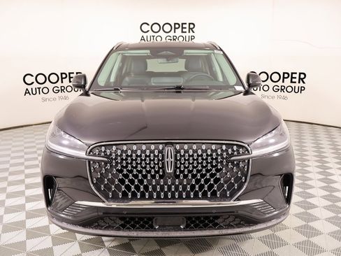 New 2026 Lincoln Aviator AWD image 9