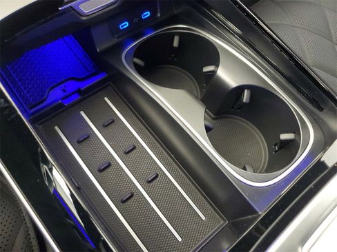 Used 2025 Mercedes-Benz S 580 4MATIC Sedan image 29