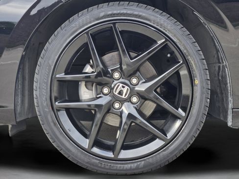 Used 2024 Honda Civic Sport image 29