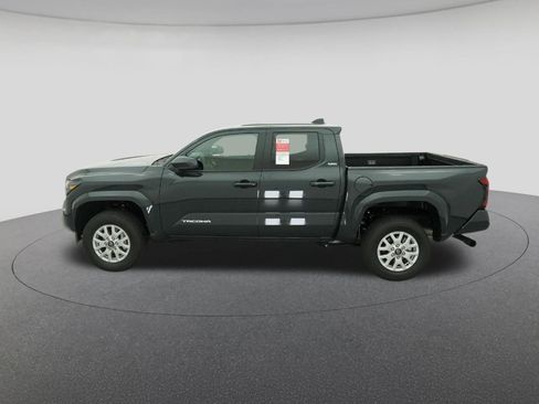 New 2026 Toyota Tacoma SR5 AWD/4WD image 3