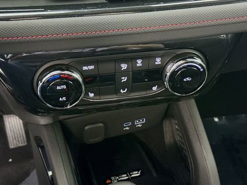 New 2026 Chevrolet TrailBlazer RS w/ Convenience Package FWD image 17