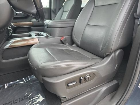 Used 2021 Chevrolet Silverado 1500 LT Trail Boss w/ Convenience Package II AWD/4WD image 5