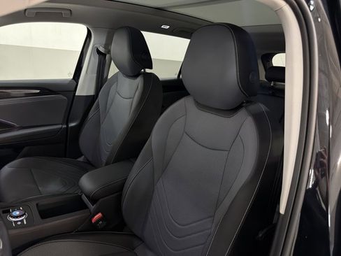 New 2026 Volkswagen Tiguan SE AWD/4WD image 14