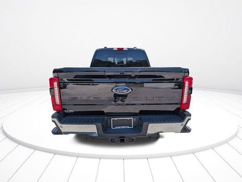 Used 2024 Ford F250 Lariat AWD/4WD image 5