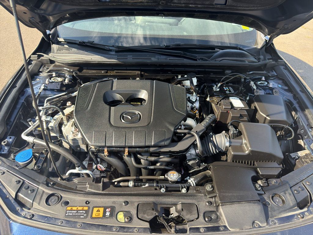 Used 2024 MAZDA MAZDA3 s FWD image 12