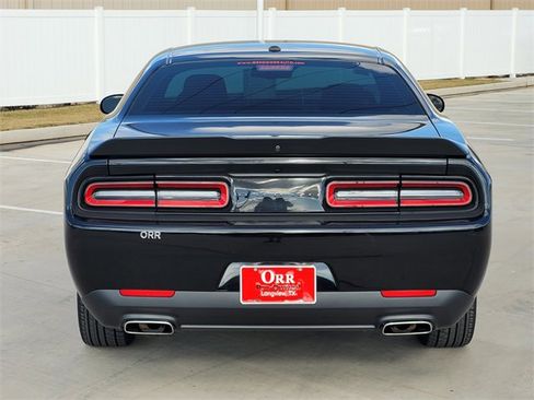 Used 2023 Dodge Challenger SXT w/ Blacktop Package image 5