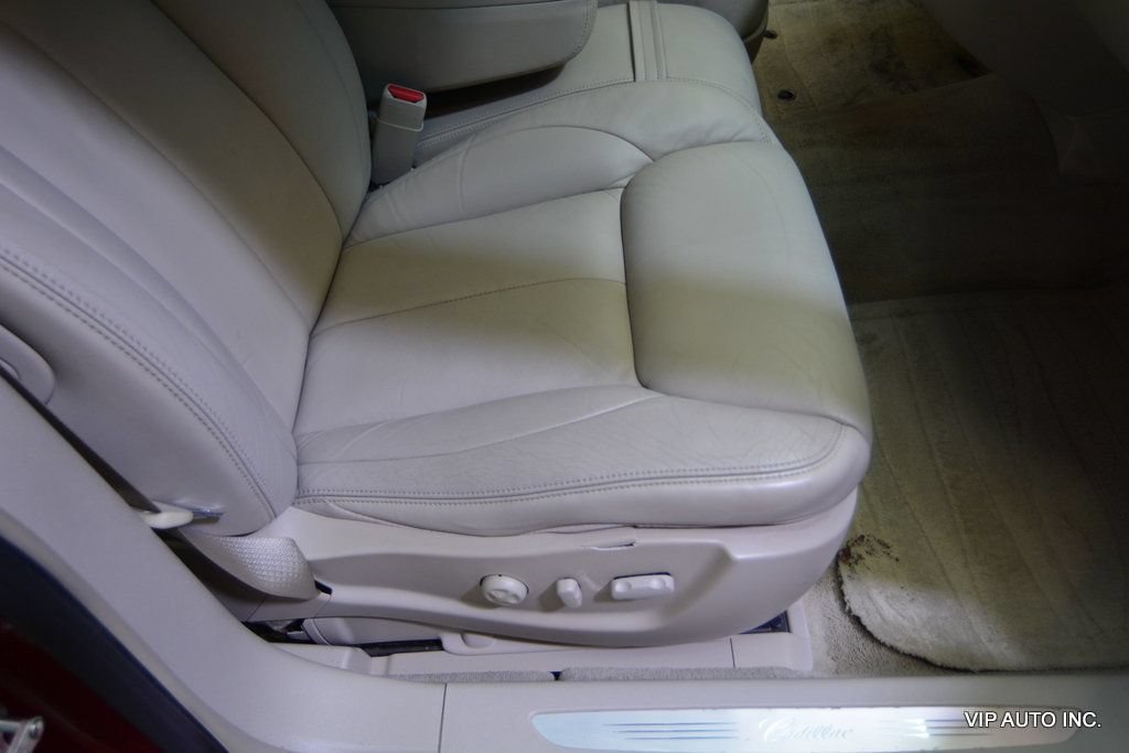 Used 2010 Cadillac DTS FWD image 18