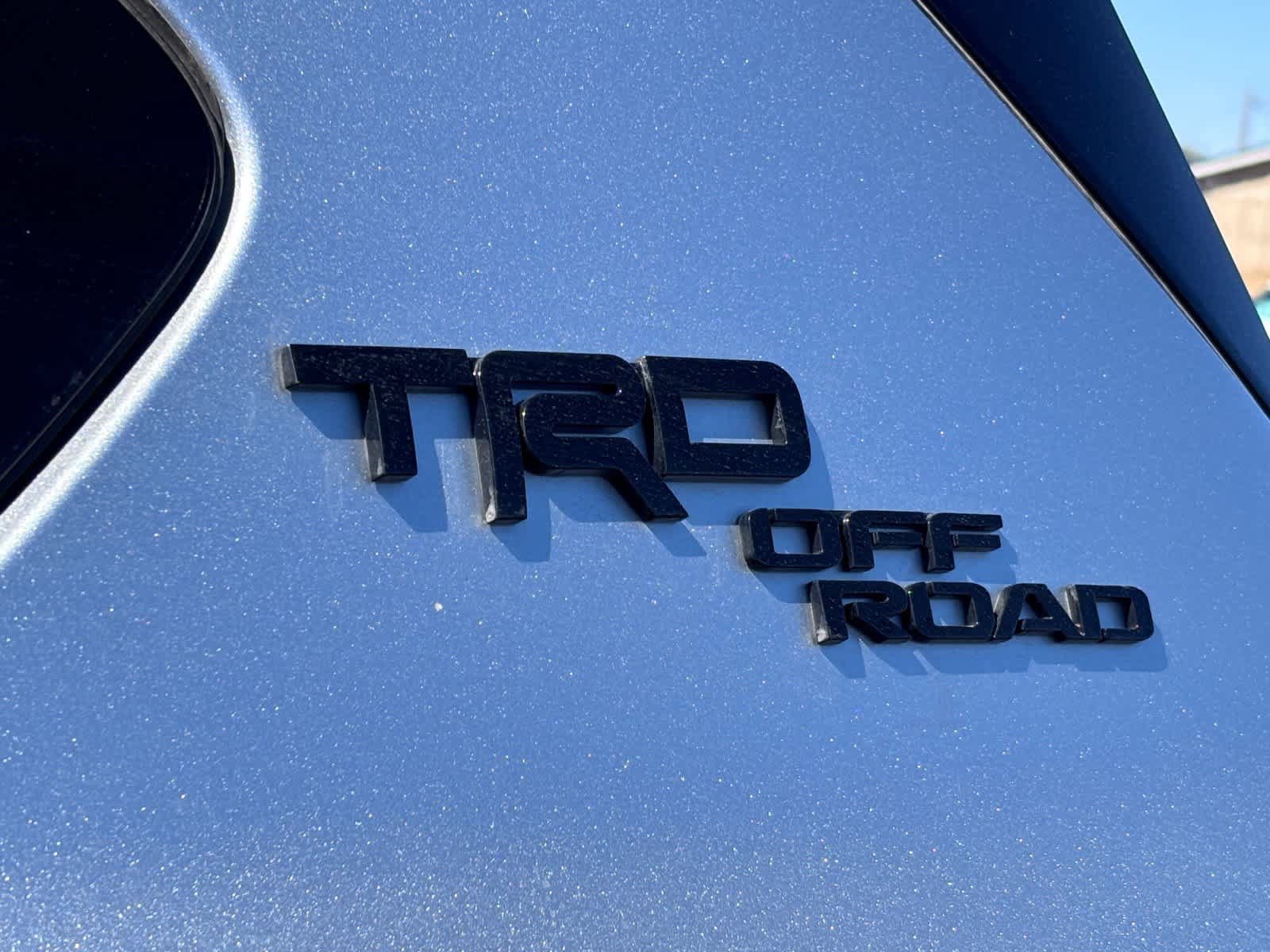 Used 2024 Toyota Sequoia Limited w/ TRD Off-Road Package AWD/4WD image 17
