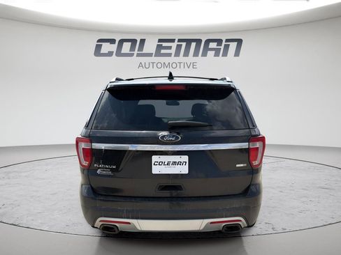 Used 2017 Ford Explorer Platinum AWD/4WD image 4