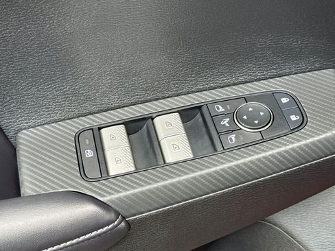 New 2026 Nissan Rogue SL AWD/4WD image 13