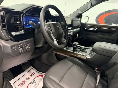 New 2026 Chevrolet Silverado 1500 RST AWD/4WD image 9
