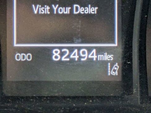 Used 2021 Toyota Camry SE FWD image 28
