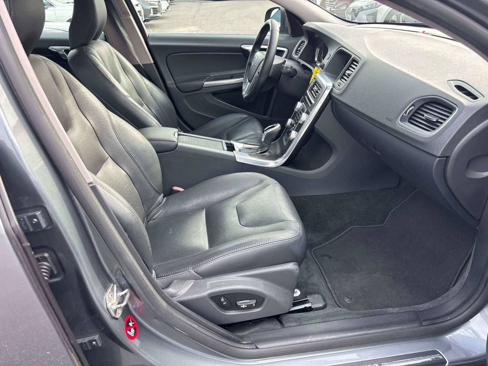 Used 2016 Volvo S60 T5 Premier FWD image 14