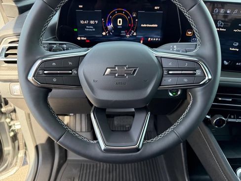 New 2026 Chevrolet Traverse LT w/ Midnight/Sport Edition image 10