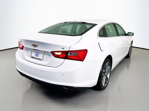 Used 2025 Chevrolet Malibu LT FWD image 5