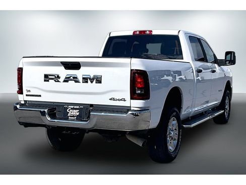Used 2025 RAM 2500 Big Horn AWD/4WD image 6