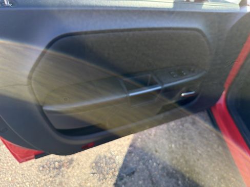 Used 2009 Dodge Challenger R/T w/ Sound Group RWD image 18