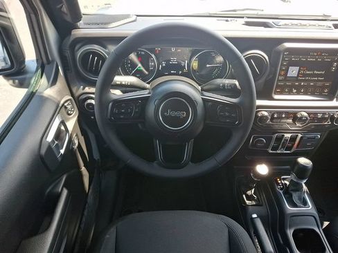 Used 2023 Jeep Wrangler Unlimited w/ Cold Weather Group AWD/4WD image 11