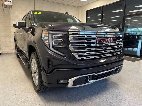 Used 2022 GMC Sierra 1500 Denali AWD/4WD image 38