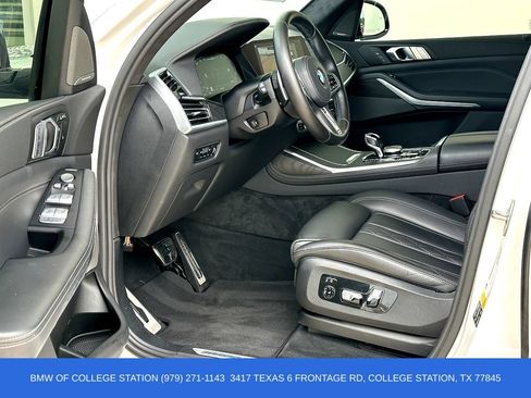 Used 2022 BMW X7 M50i w/ Cold Weather Package AWD/4WD image 10
