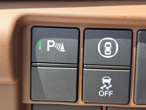 Used 2024 Acura RDX SH-AWD w/ Technology Package image 19