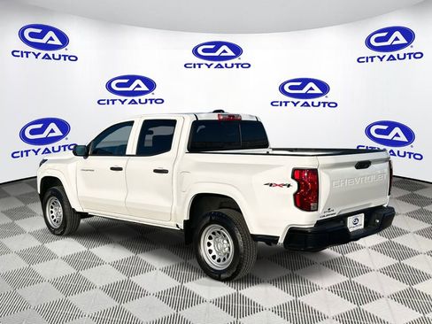 Used 2024 Chevrolet Colorado W/T w/ WT Convenience Package image 6